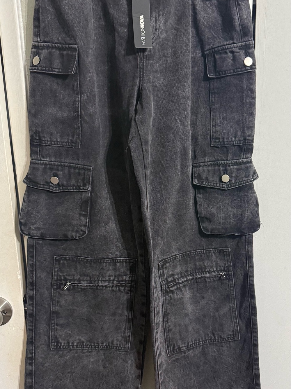 Fashion Nova Men’s Black Washed Cargo Pants